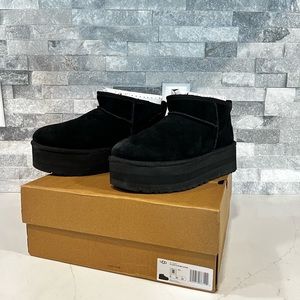 Ugg Classic Ultra Mini Platform boot, women’s, black, US size 8